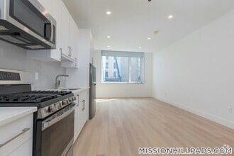 Building Photo - 1127 Harrison Ave