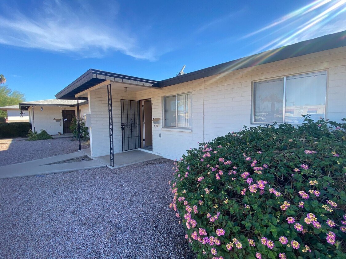 Primary Photo - 333 N. Higley Rd. Mesa AZ. 85205