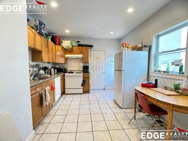 Photo - 3 Alcott St House