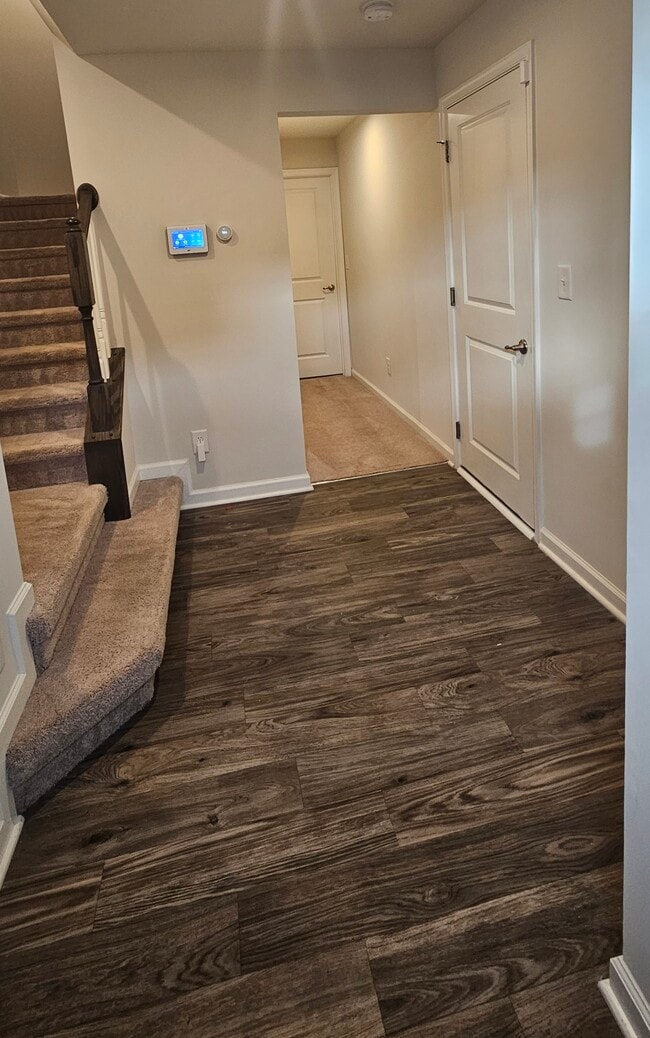 Building Photo - 107 Brier Summit Pl