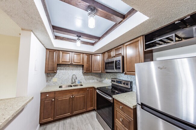 Foto del edificio - 5570 NW 44th St