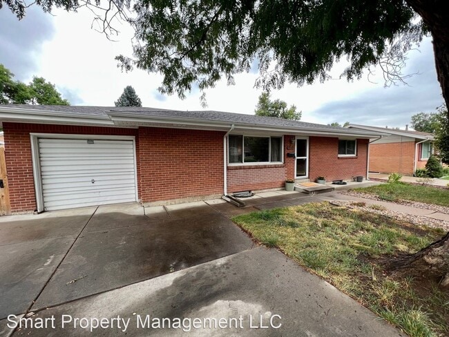 Foto del edificio - 5 br, 2.5 bath House - 2438 S Perry St