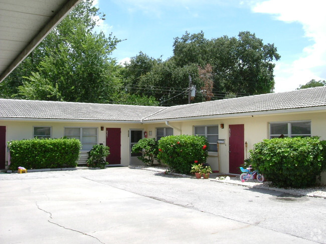 Alternate Building View 2 - Gateway Apartments