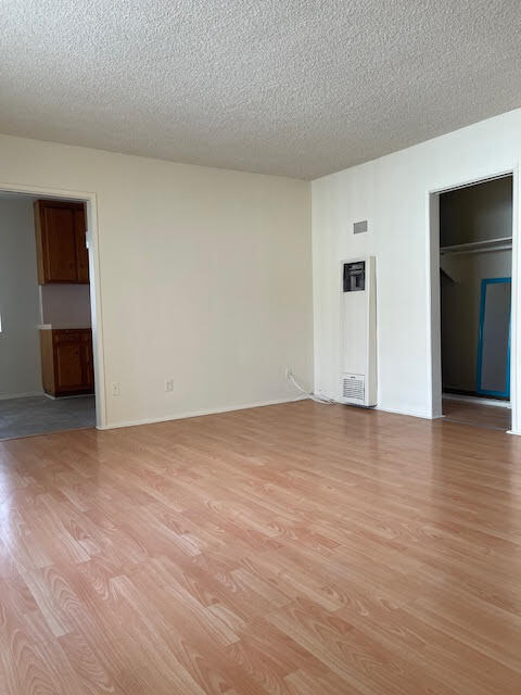 Foto del edificio - 338 N Howard St