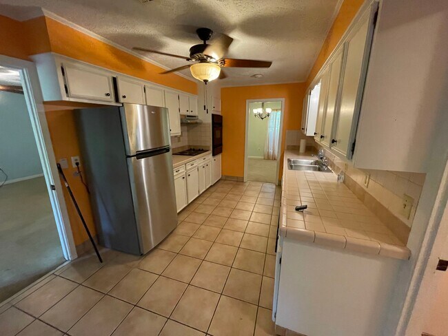 Foto del edificio - 19 Rob Ln