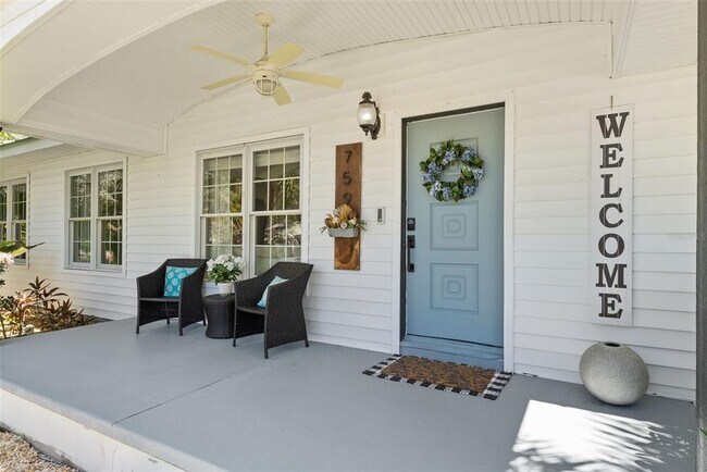 Building Photo - 759 Lantana Ave