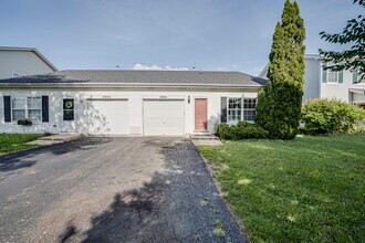 Building Photo - 2884 Cedar Glade Dr