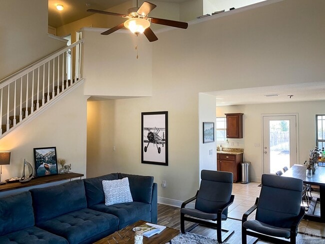 Building Photo - 5560 Tucker Circle