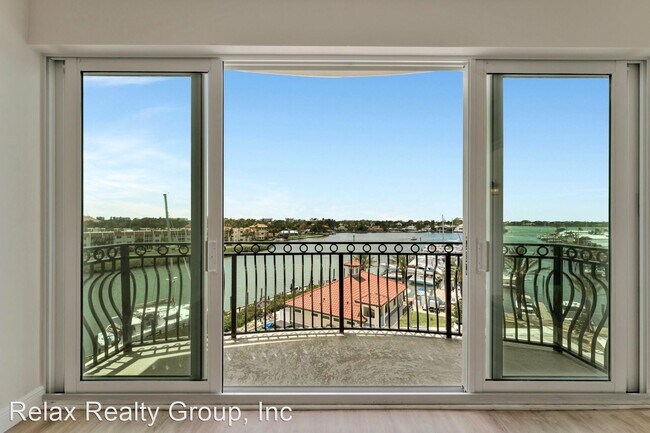 Foto del edificio - 3 br, 2 bath House - 503 N Tamiami Trl #501