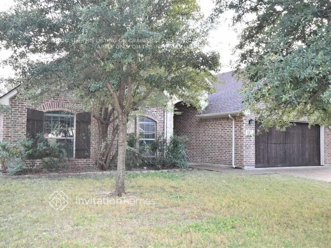 Building Photo - 125 Muirfield Dr