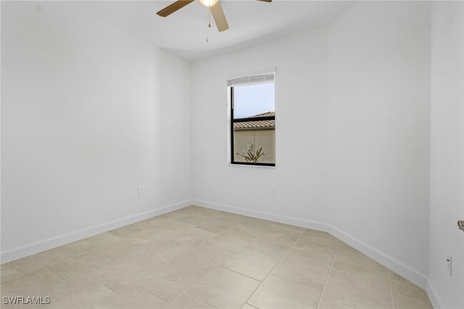 Foto del edificio - 19484 Hinkley Dr