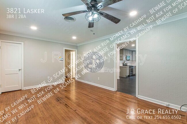 Foto del edificio - 3821 Lasker Ave