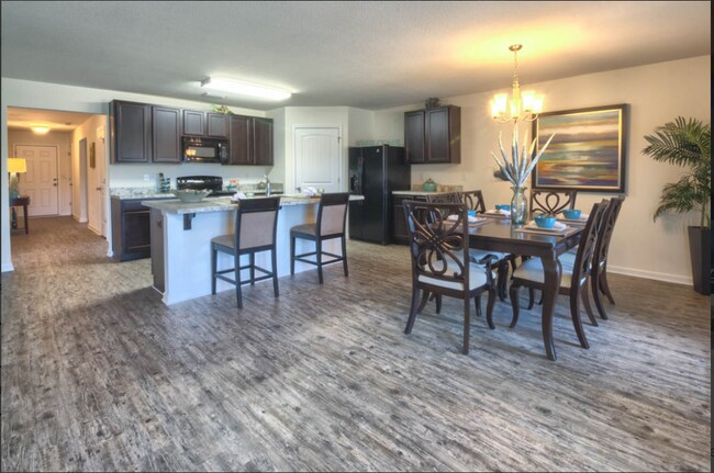 Building Photo - 7105 Ellie B Dr