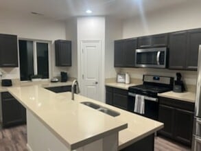 Building Photo - 1326 Serenity Cir