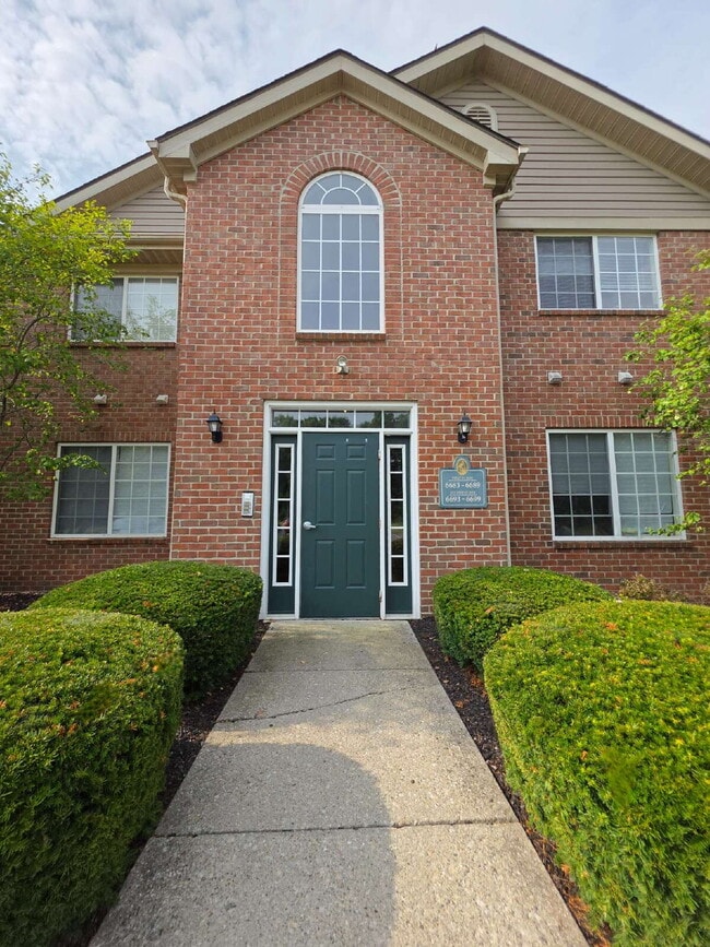 Building Photo - 6553 Dorothy's Creek