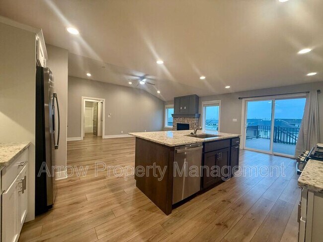 Foto del edificio - 7810 Patrick Ave