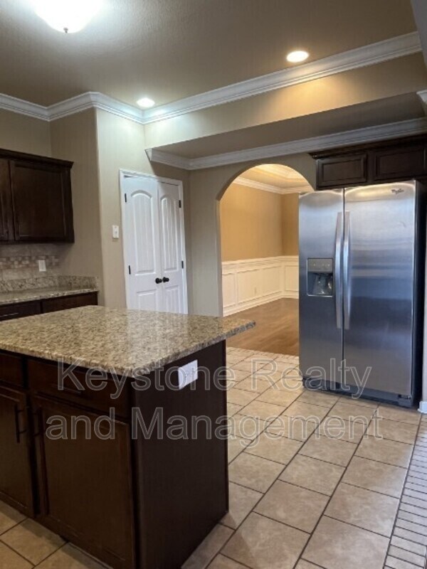 Building Photo - 3357 Wiser Dr