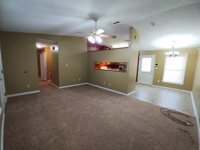 Building Photo - 1333 Montego Ct