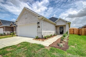 Building Photo - 31322 Spotted Saddle Hollow