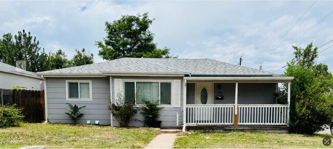 Photo - 1791 Kenton Street House