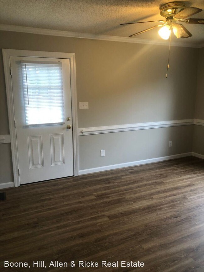 Building Photo - 3 br, 2.5 bath House - 2421 Sexton Road