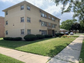 Building Photo - 11800 S Karlov Ave