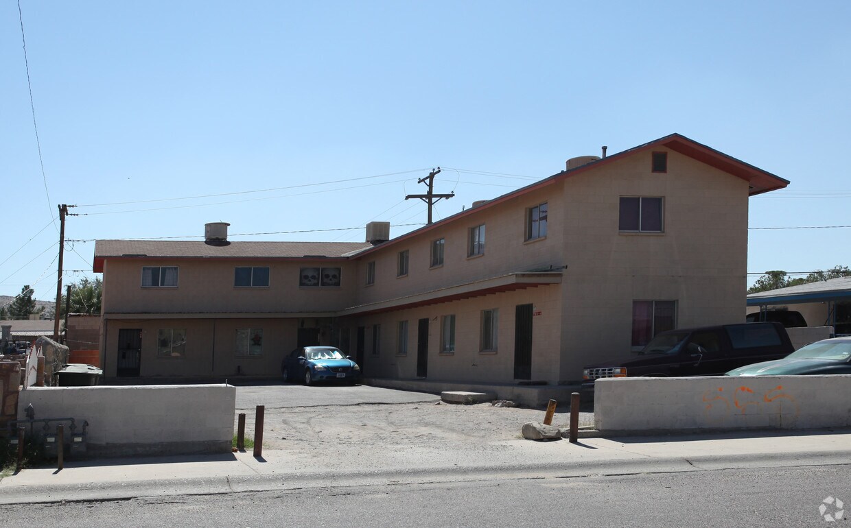 109 4th St, Sunland Park, NM 88063 109 4th St Sunland Park, NM