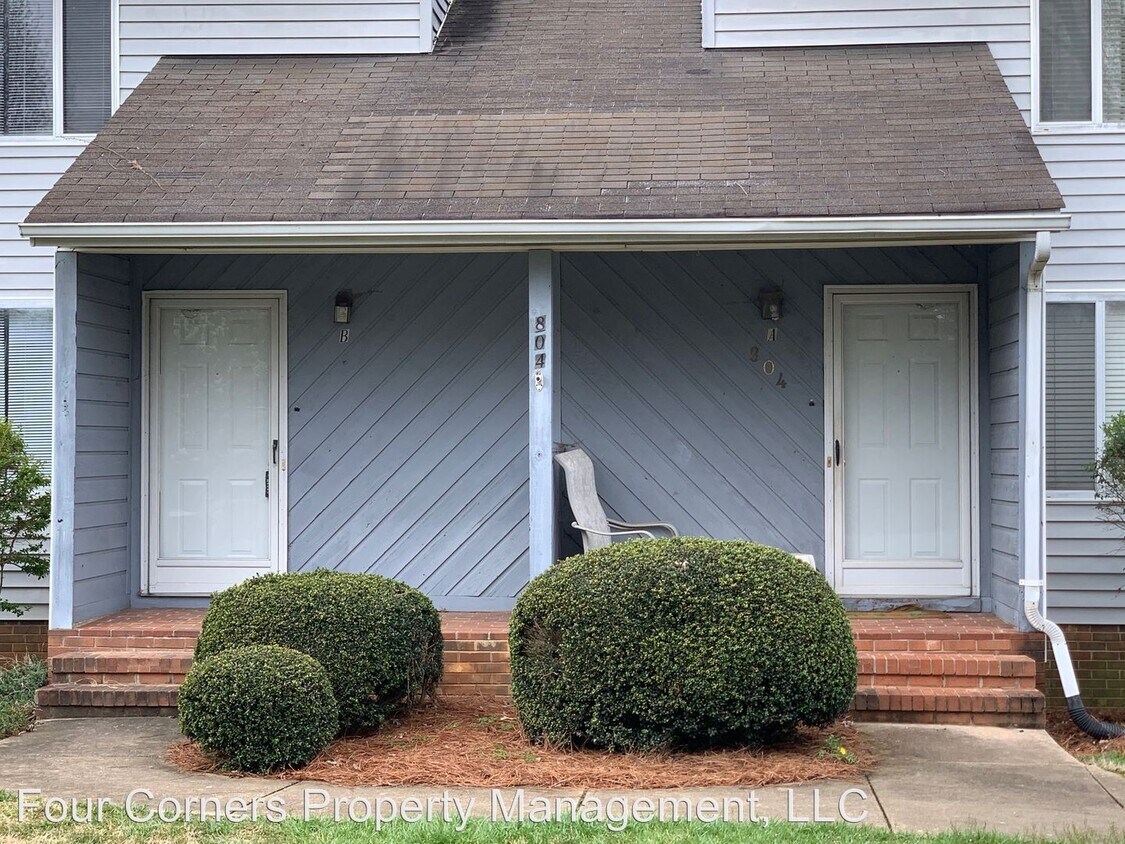 Primary Photo - 804 Lee St