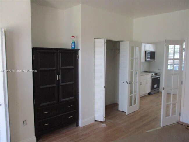 Foto del edificio - 736 13th St