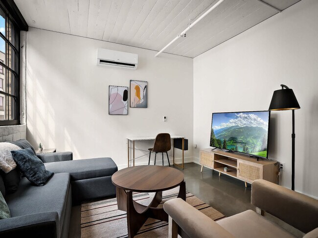 Foto del edificio - 608 N 3rd St