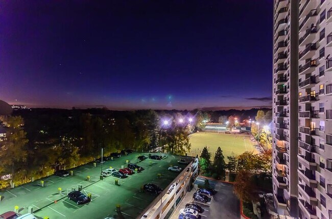 Foto del edificio - 795 Hammond Dr