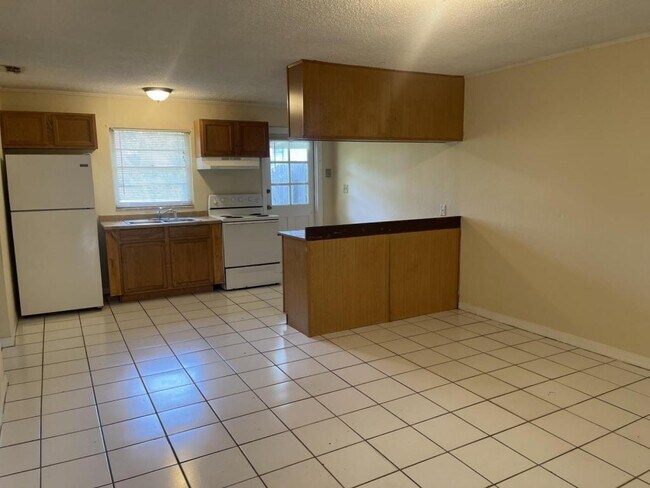 Foto del edificio - 2408 Mayer St B