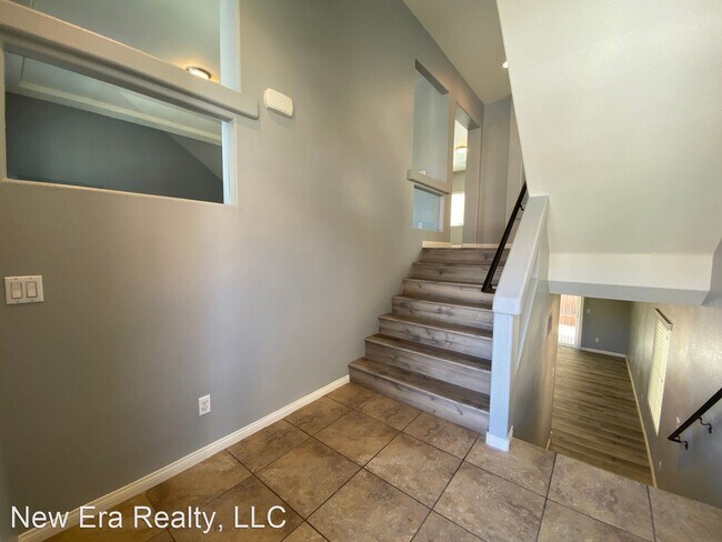 Building Photo - 5 br, 3.5 bath House - 6725 Bel Canto Ct
