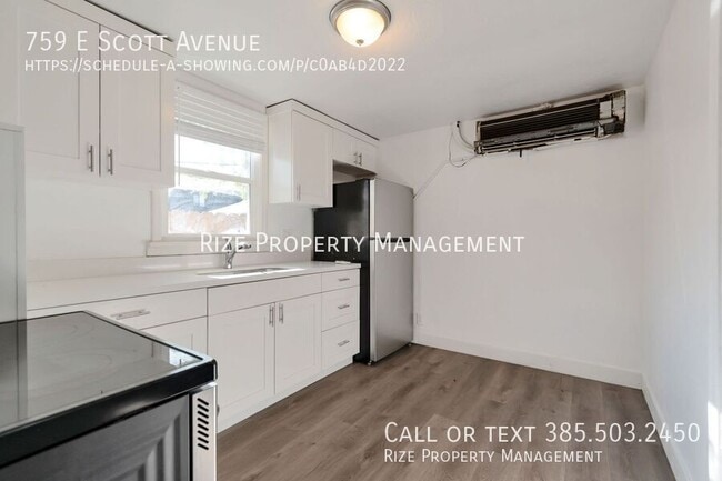 Foto del edificio - 759 E Scott Ave