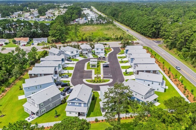 Foto del edificio - 113 ARBOR RIDGE CIR