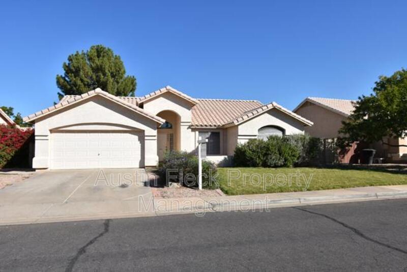 2282 E San Tan Dr, Gilbert, AZ 85296 House for Rent in Gilbert, AZ