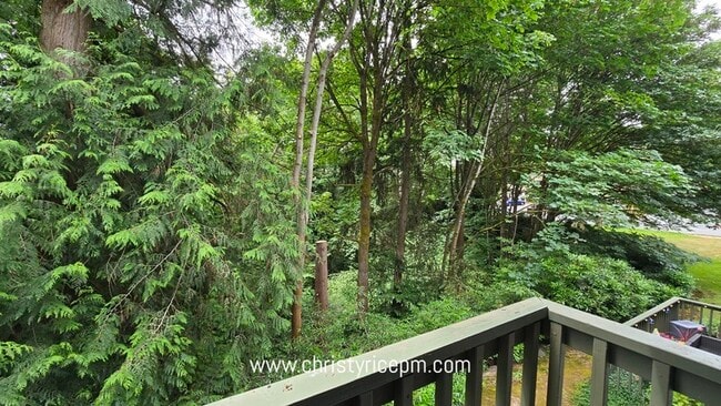 Photo - 12703 NE 129th Ct Apartment