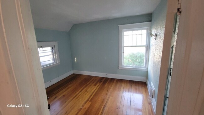 Foto del edificio - 1224 S Westnedge Ave