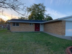 Foto principal - Fairborn 3 Bed Ranch Home!