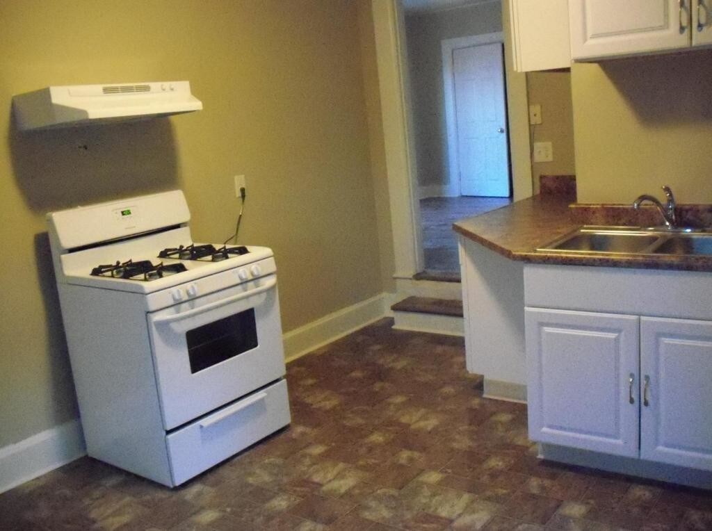 Foto del edificio - 818 1/2 E 15th St