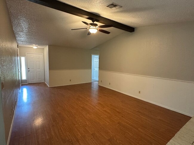 Building Photo - Broken Arrow - 3 bedroom 2 bath!!