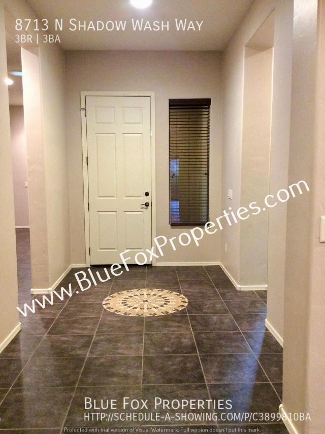 Building Photo - 8713 N Shadow Wash Way