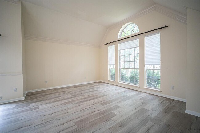 Foto del edificio - 4503 Oak Valley Dr