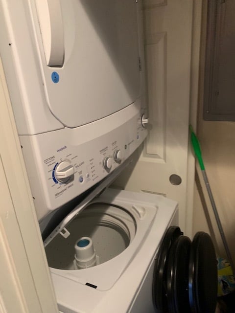 Building Photo - 309 Garrard St