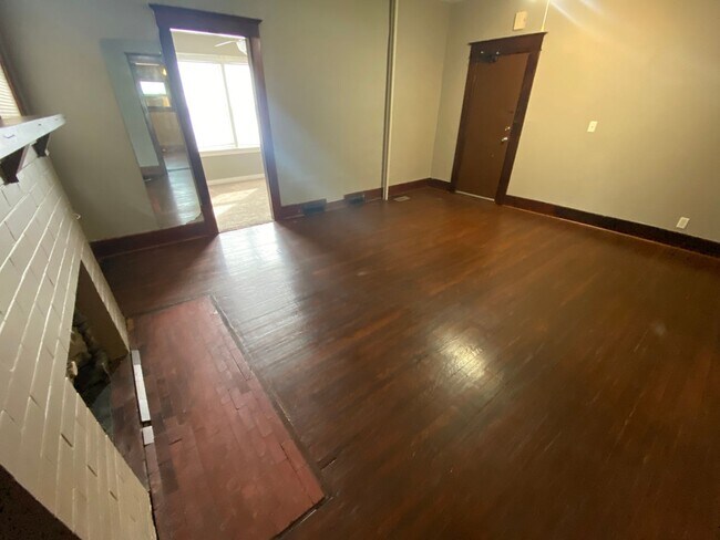 Foto del edificio - 2224 A St