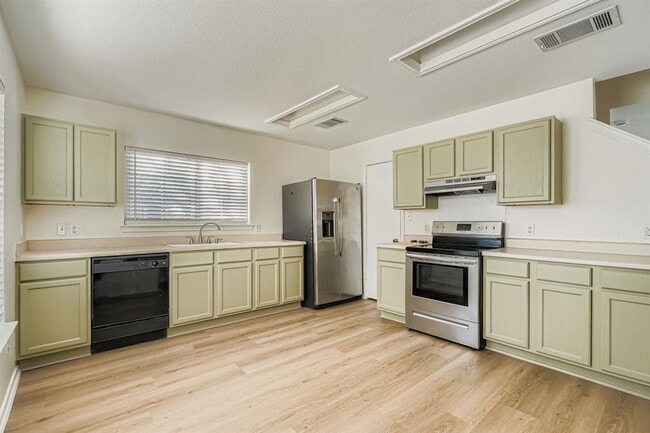 Building Photo - 1515 Curameng Cove