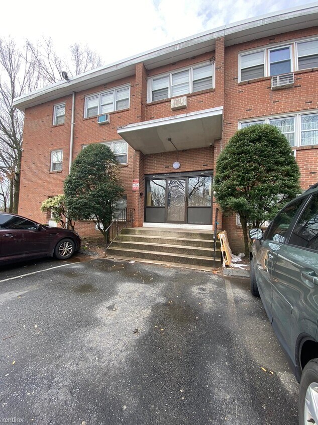 Building Photo - 2 br, 1 bath Condo - 300 Pine Rock Ave a21