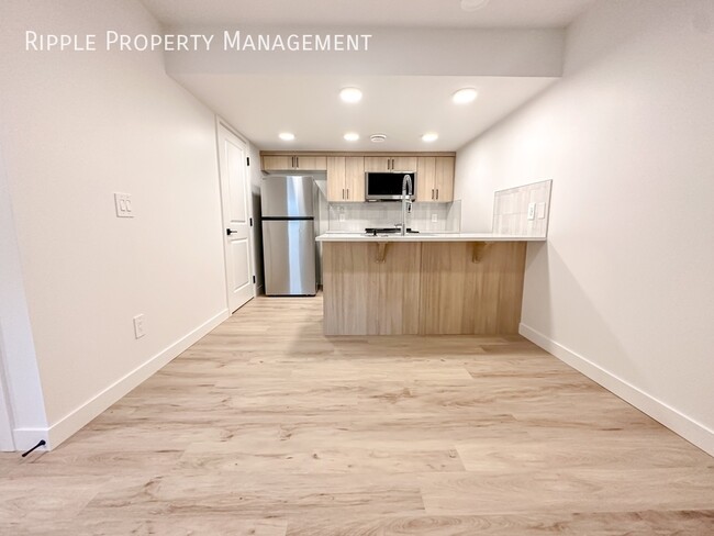 Photo du bâtiment - 50% OFF YOUR FIRST MONTHS RENT! INCREDIBLE...