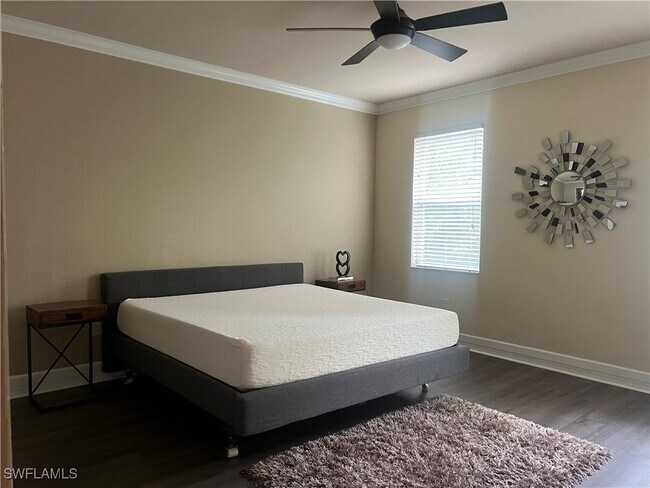 Building Photo - 10300 Via Colomba Circle