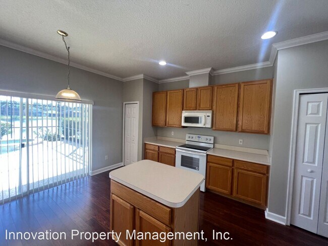 Foto del edificio - 4 br, 3 bath House - 14842 Yorkshire Run Dr